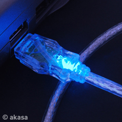 Akasa LED USB Cable 1.8M A-B Silver Braid (Blue Flash)